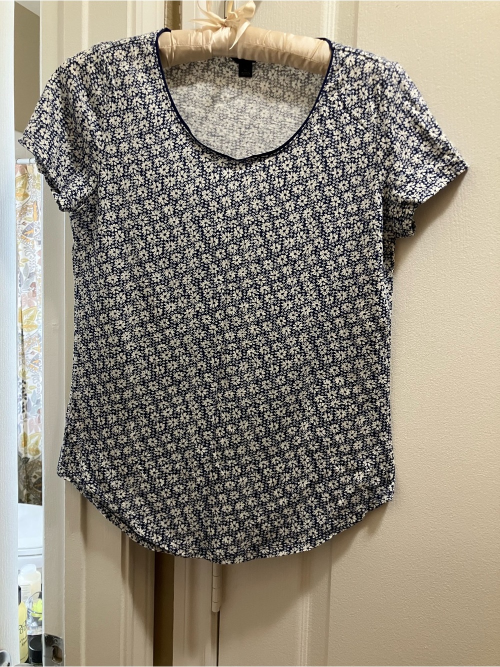 Ann Taylor Floral Print Short Sleeve Tee - Navy/White
